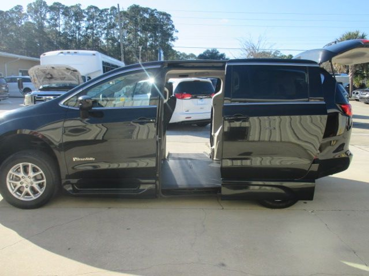 2022 CHRYSLER VOYAGER - Image 3