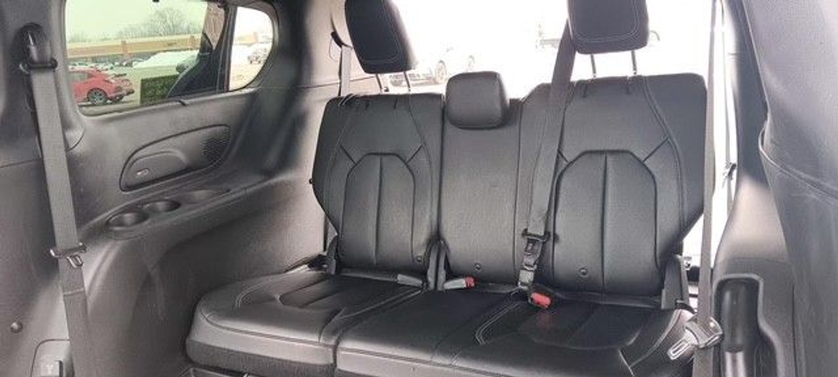 2021 CHRYSLER PACIFICA - Image 13