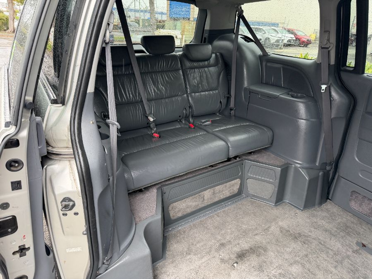  Honda Odyssey image number 10