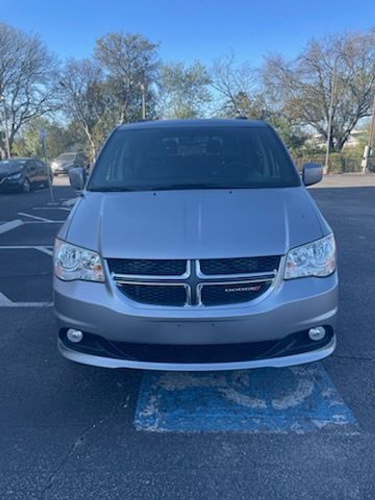 2017 DODGE GRAND CARAVAN - Image 4