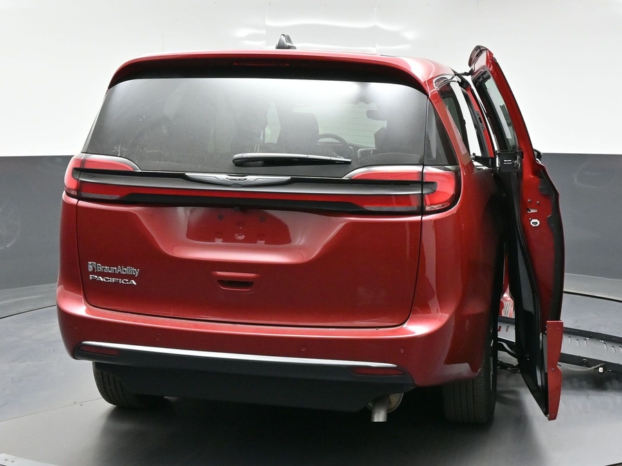 Red Chrysler Pacifica image number 5