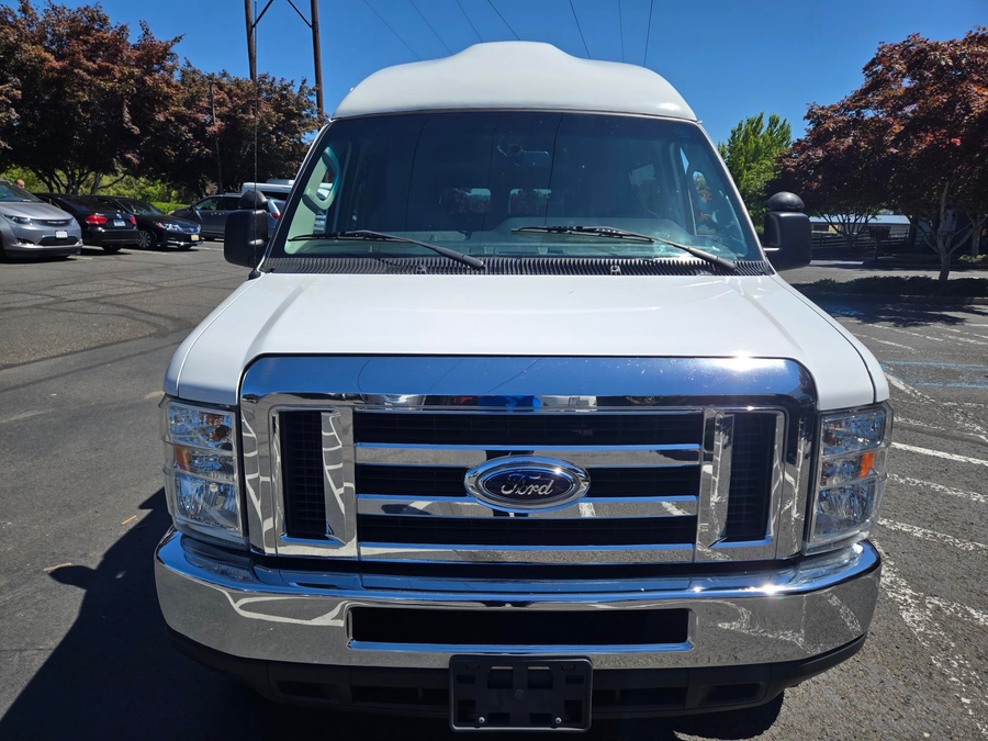 Used 2013 Ford Econoline E-350 SD XLT - OTH Side Entry Lift Automatic Ramp