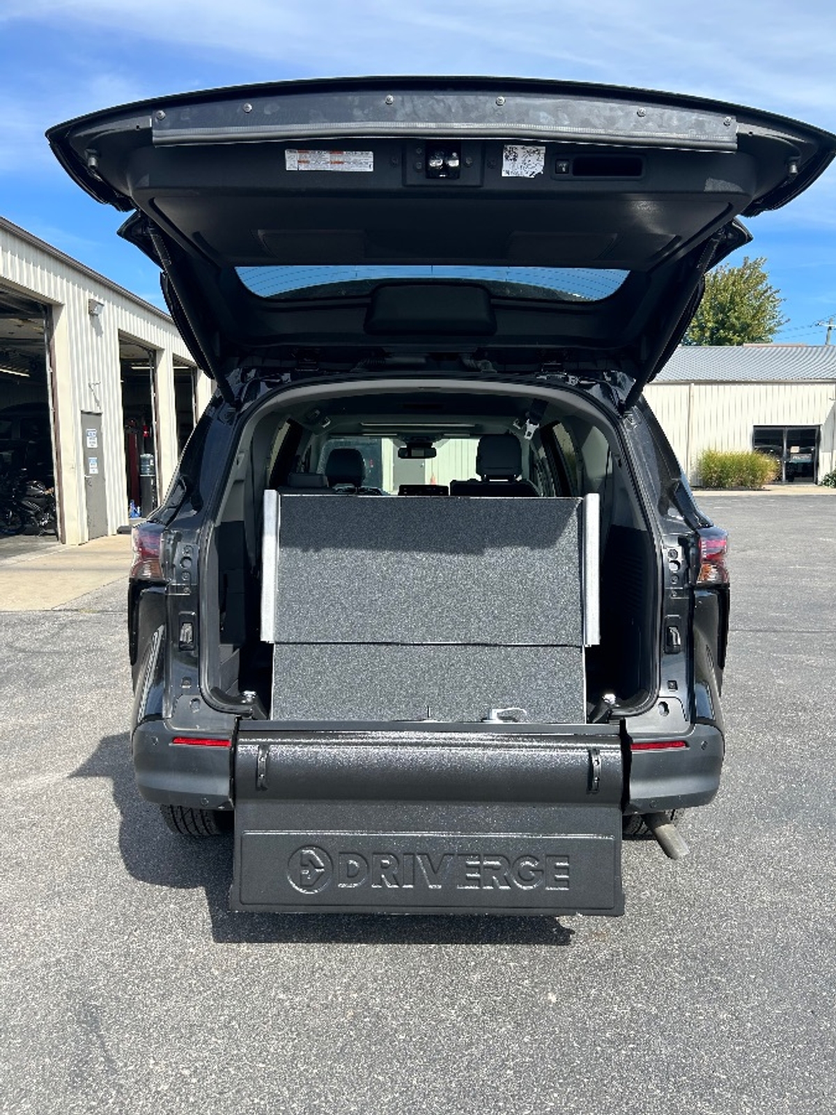 2023 TOYOTA SIENNA - Image 22