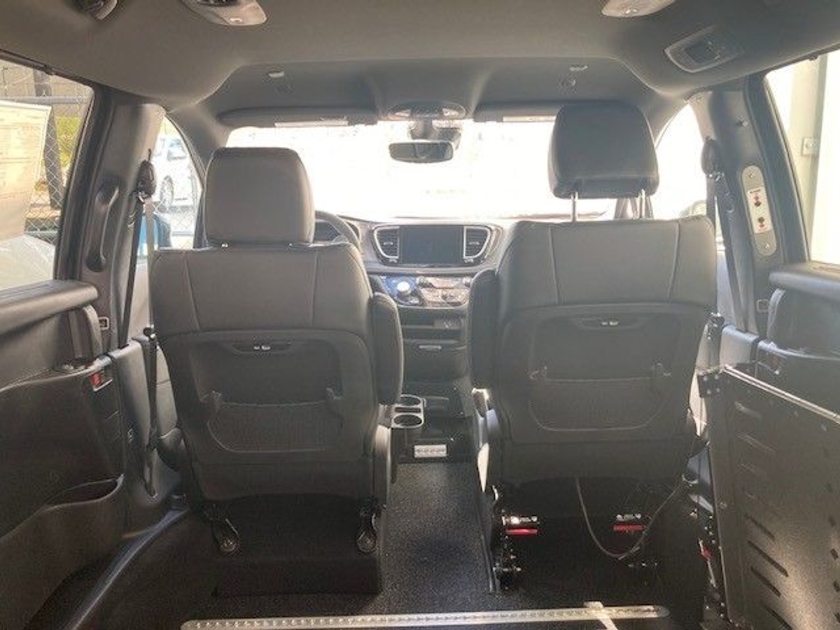 2026 CHRYSLER PACIFICA - Image 10