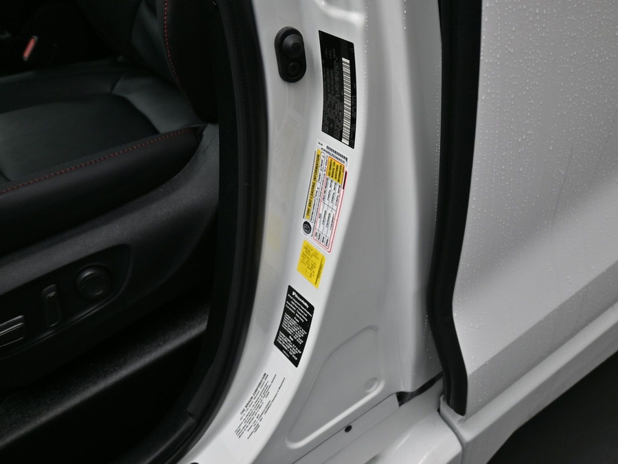 New 2026 Toyota Sienna Hybrid XSE Sport - BraunAbility Side Entry Entry Fold Out Automatic Ramp