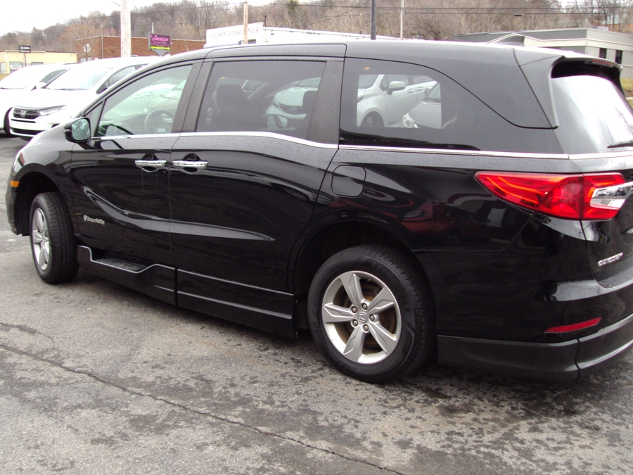 Used 2019 Honda Odyssey EX - BraunAbility Side Entry Entry In Floor Automatic Ramp