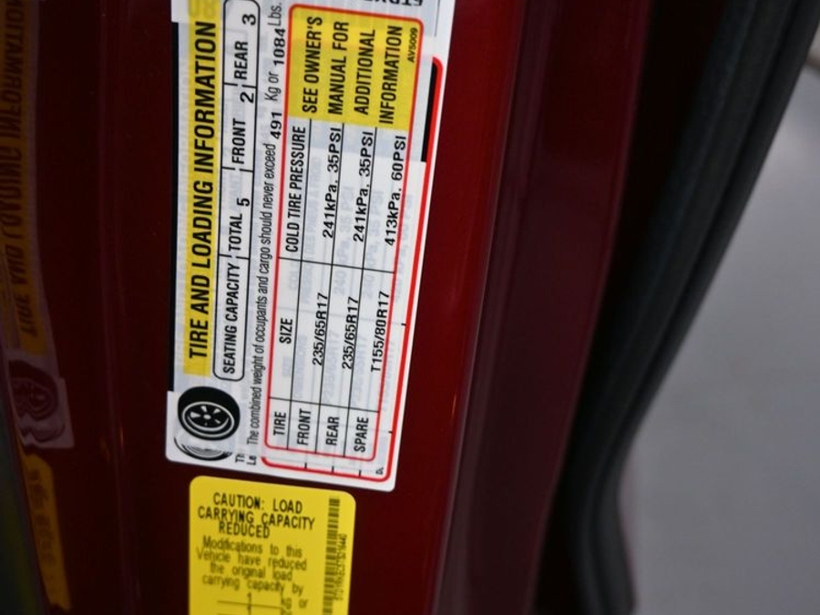 New 2026 Toyota Sienna Hybrid XLE Base - BraunAbility Side Entry In Floor Automatic Ramp