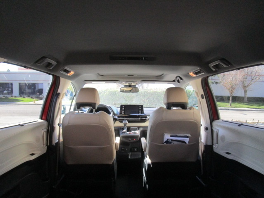 Used 2022 Toyota Sienna Hybrid XLE - VMI Side Entry Entry In Floor Automatic Ramp