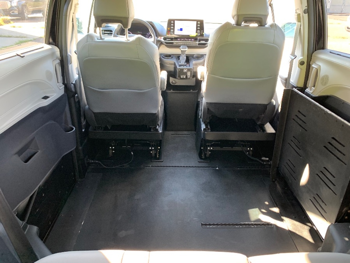2021 TOYOTA SIENNA - Image 21