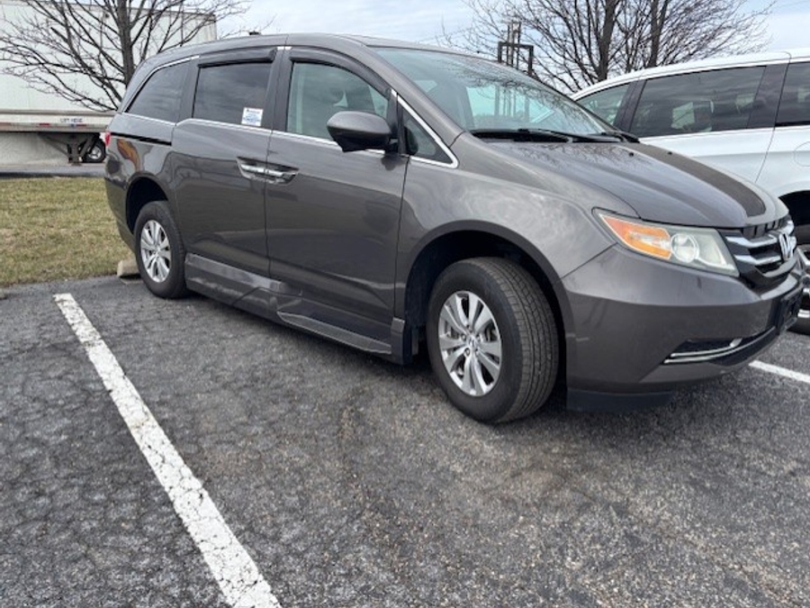 Used 2015 Honda Odyssey EX-L - VMI Side Entry Entry In Floor Automatic Ramp