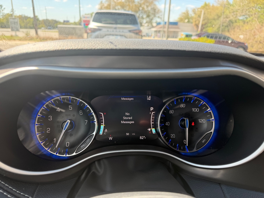 Black Chrysler Pacifica image number 6