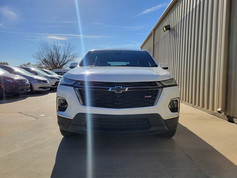 Used 2023 Chevrolet Traverse 2LT - BraunAbility Side Entry Entry In Floor Automatic Ramp