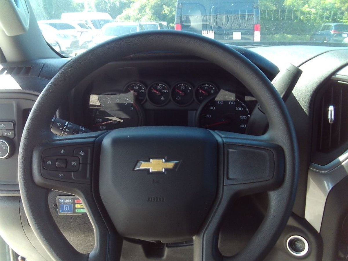 2023 CHEVROLET SILVERADO - Image 13