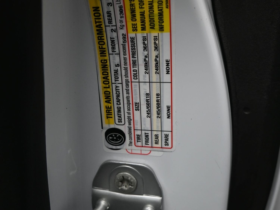 New 2027 Chrysler Pacifica Select Sport - BraunAbility Side Entry In Floor Automatic Ramp