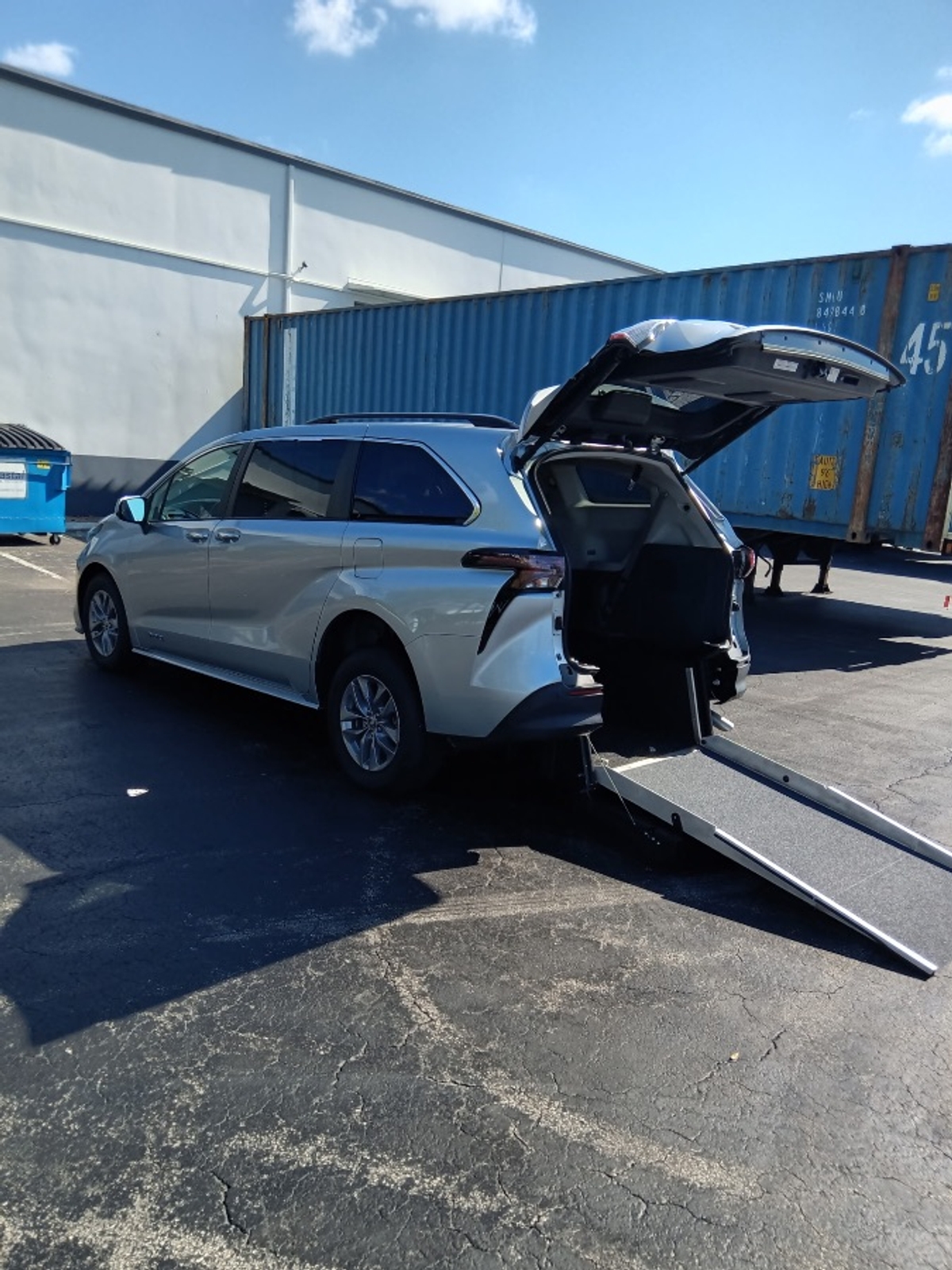 2024 TOYOTA SIENNA - Image 21