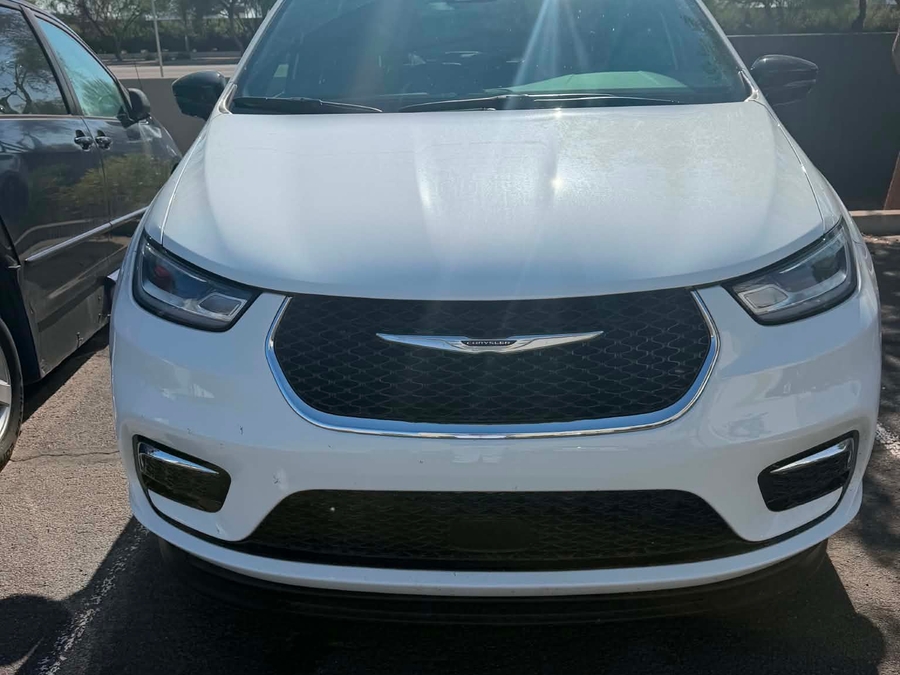 Used 2025 Chrysler Pacifica Select Safety - BraunAbility Side Entry In Floor Automatic Ramp