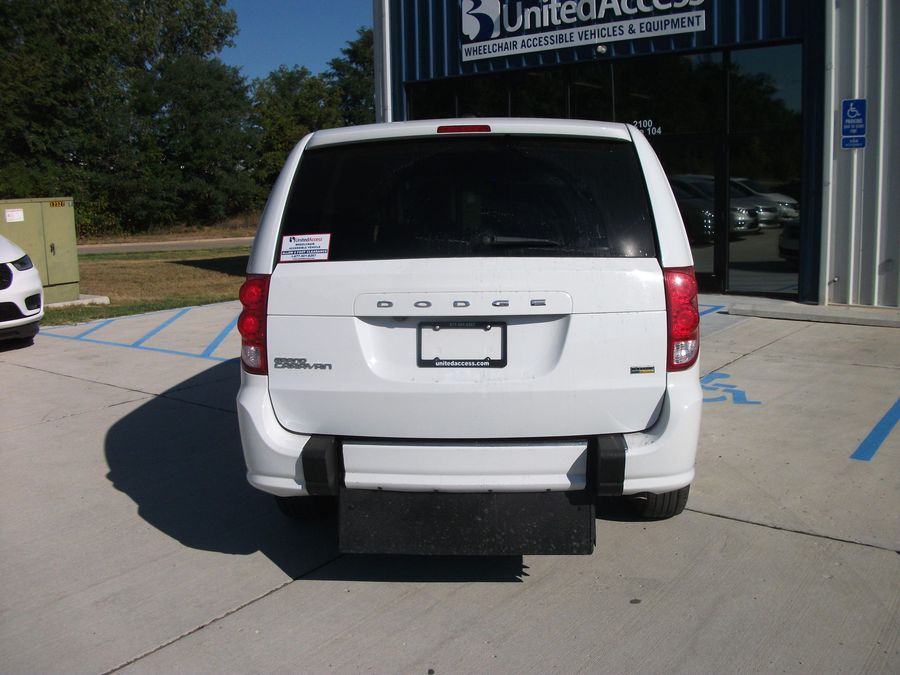 Used 2019 Dodge Grand Caravan SE - International Mobility  Entry  Ramp