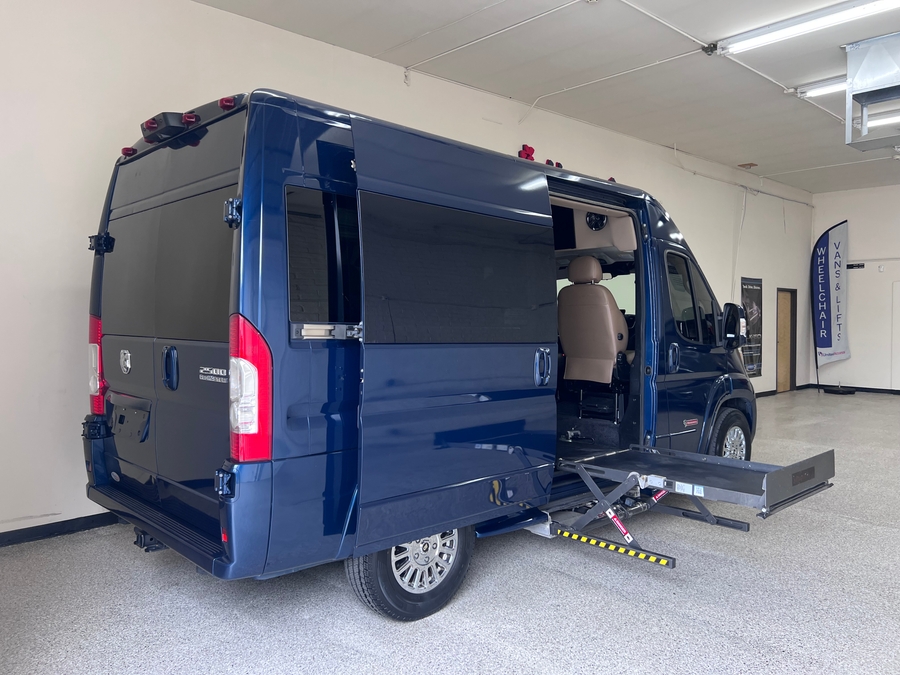 Used 2023 Ram ProMaster 2500 HR 136 WB -  Side Entry Lift Automatic Ramp