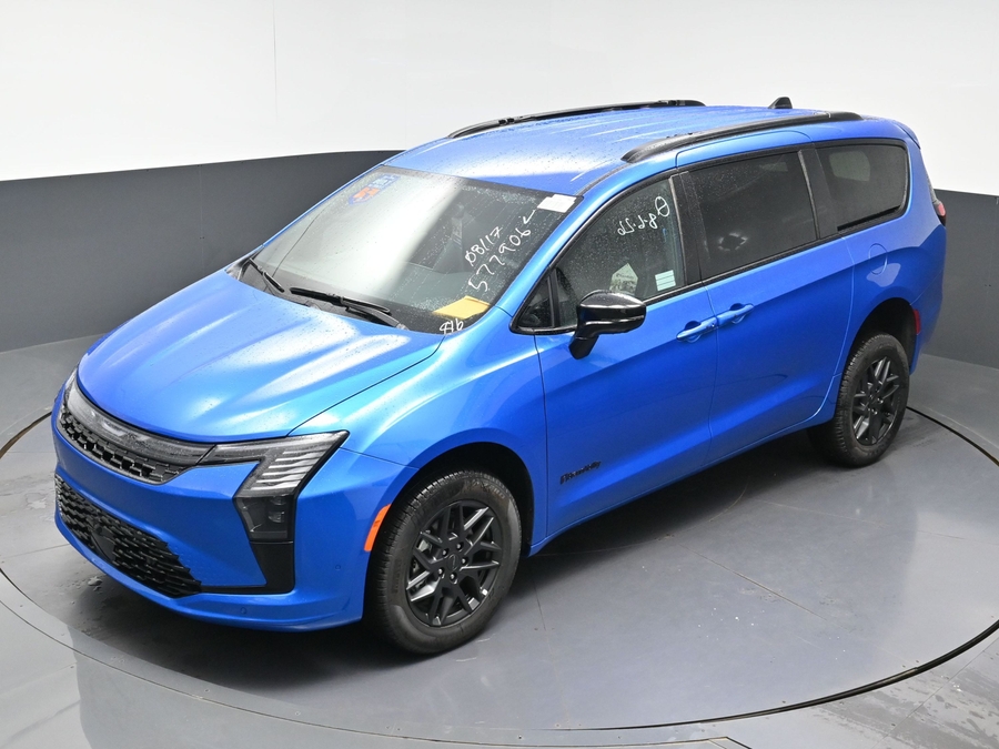 New 2027 Chrysler Pacifica Select Safety - BraunAbility Rear Entry Fold Out Manual Ramp