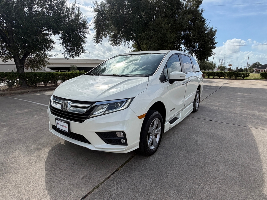 Used 2019 Honda Odyssey EX-L - BraunAbility Side Entry In Floor Automatic Ramp