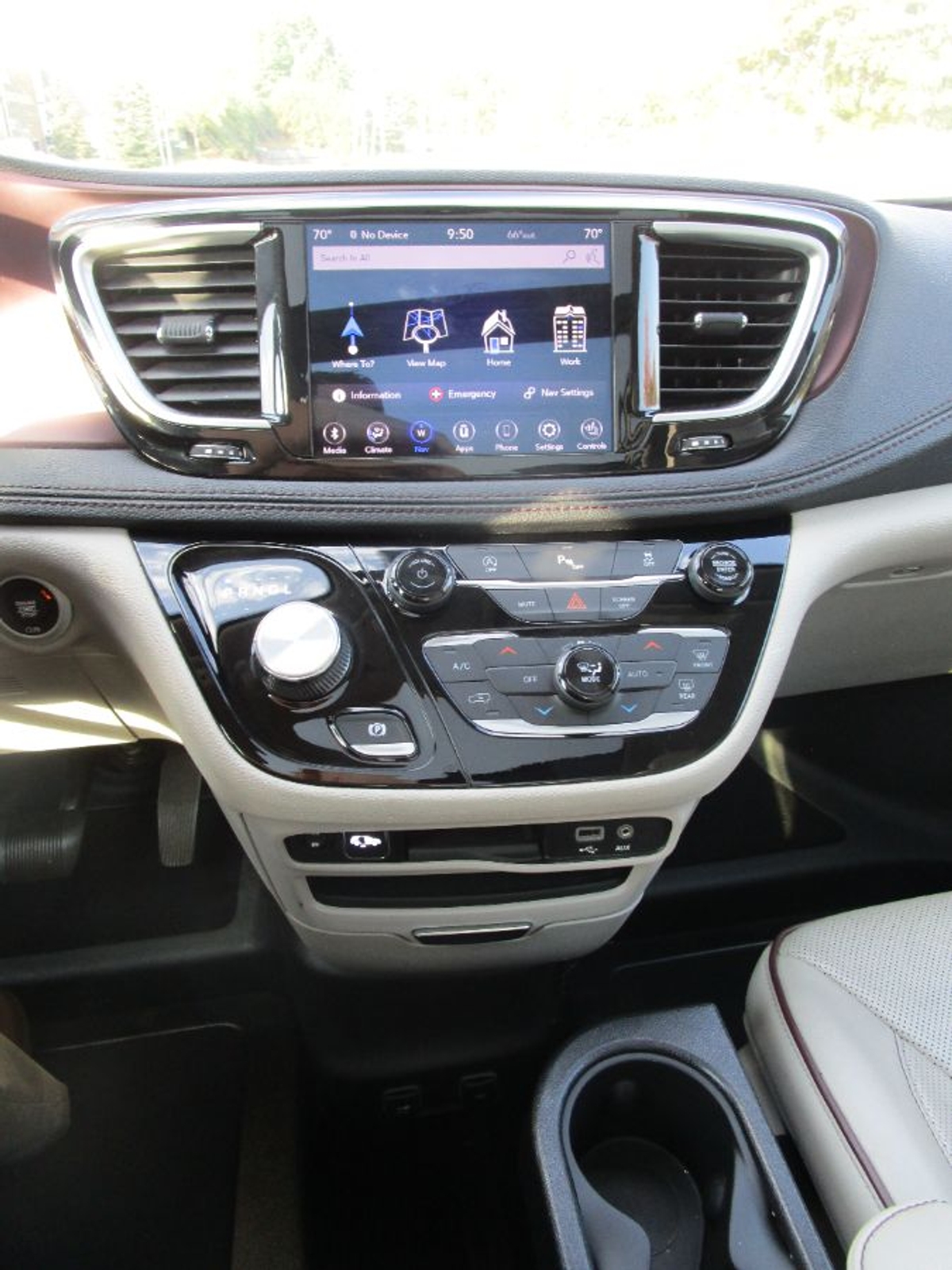 2020 CHRYSLER PACIFICA - Image 12