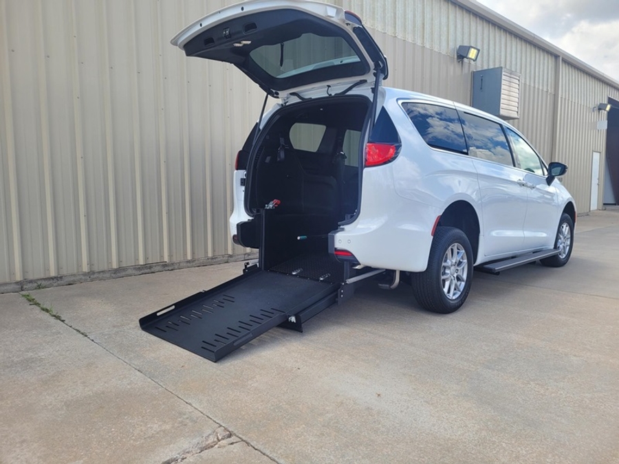 New 2026 Chrysler Voyager LX - FR Conversions Commercial Rear Entry Entry Fold Out Manual Ramp