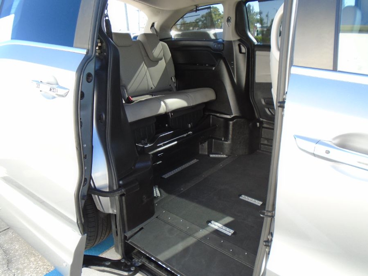 2023 HONDA ODYSSEY - Image 12