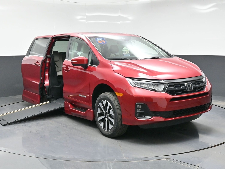 Red Honda Odyssey with Side Entry Automatic In Floor ramp