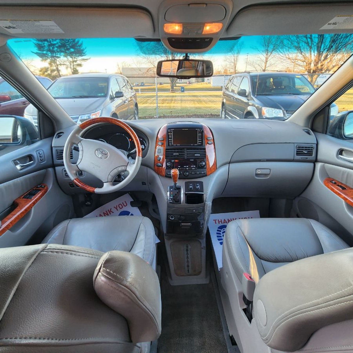 2008 TOYOTA SIENNA - Image 6