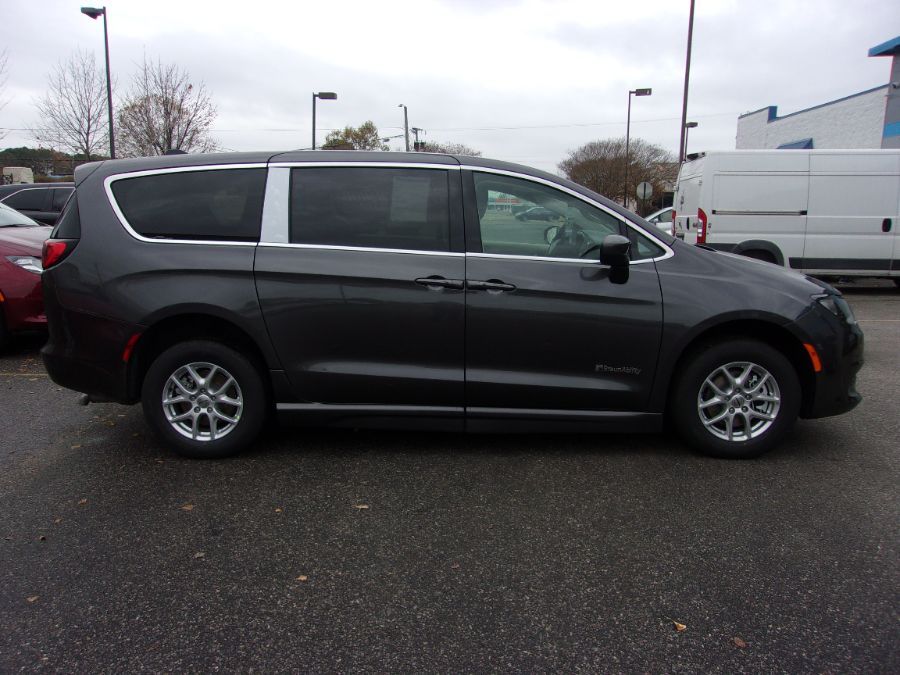 2022 CHRYSLER VOYAGER - Image 8