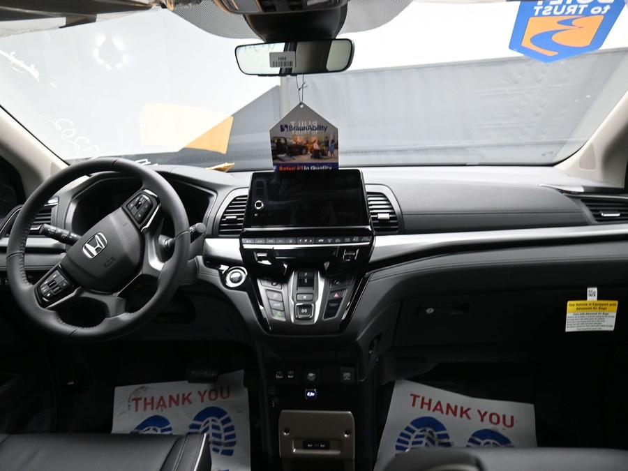 New 2026 Honda Odyssey Touring - BraunAbility Side Entry In Floor Automatic Ramp