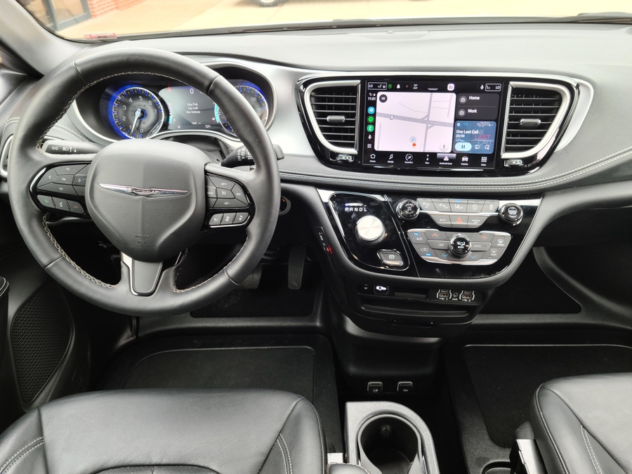 Used 2021 Chrysler Pacifica Touring L - BraunAbility Side Entry Entry Fold Out Automatic Ramp