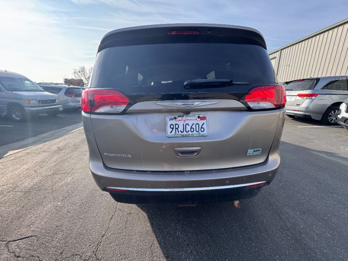 2018 CHRYSLER PACIFICA - Image 4