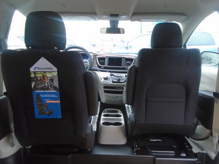 2022 CHRYSLER VOYAGER - Image 12