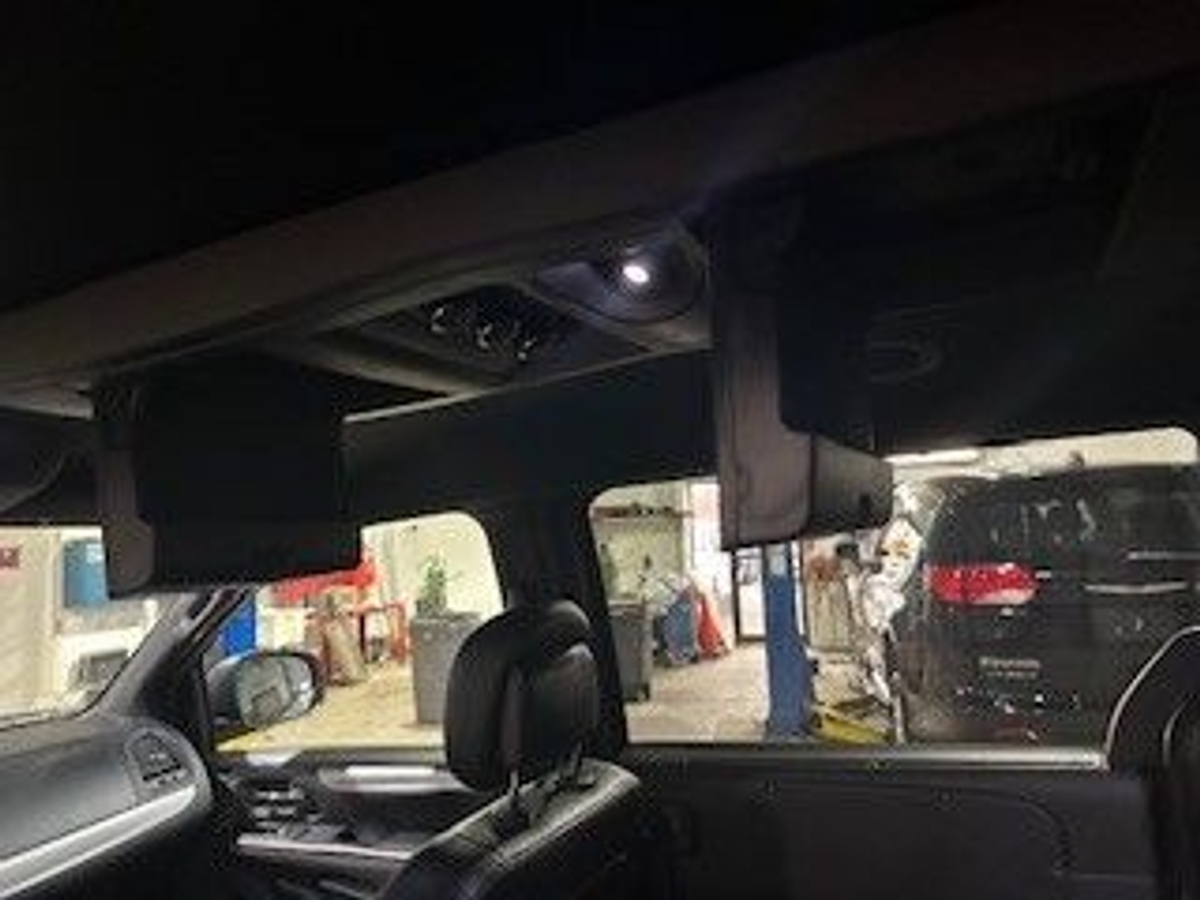 2013 DODGE GRAND CARAVAN - Image 4