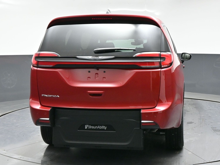 Red Chrysler Pacifica image number 3