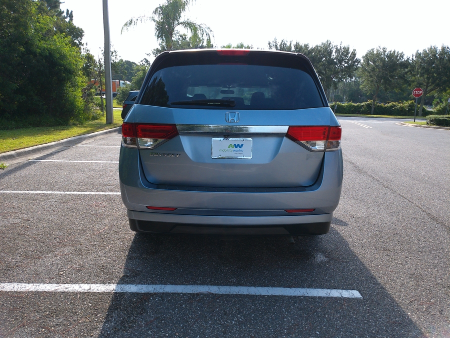 2014 Honda Odyssey EX - Photo 14