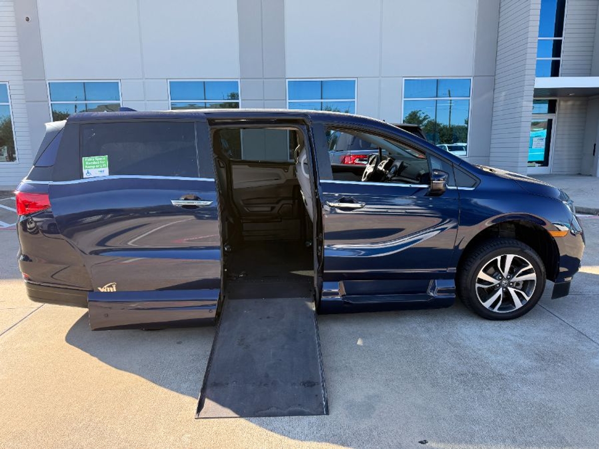 2023 HONDA ODYSSEY - Image 9