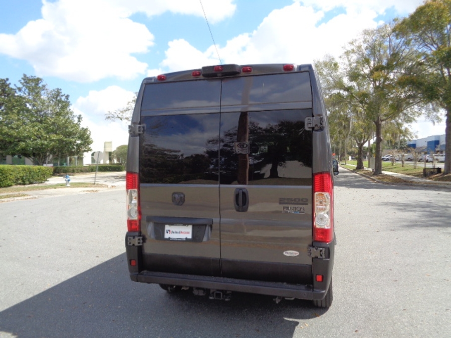 New 2024 Ram ProMaster SLT+ 2500 - Fenton Mobility Side Entry Entry Lift Automatic Ramp