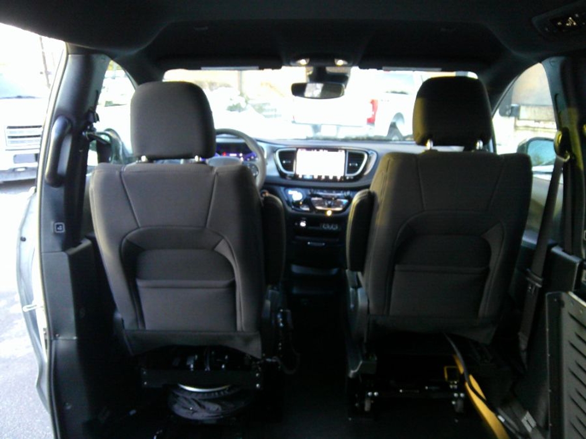 2024 CHRYSLER PACIFICA - Image 14