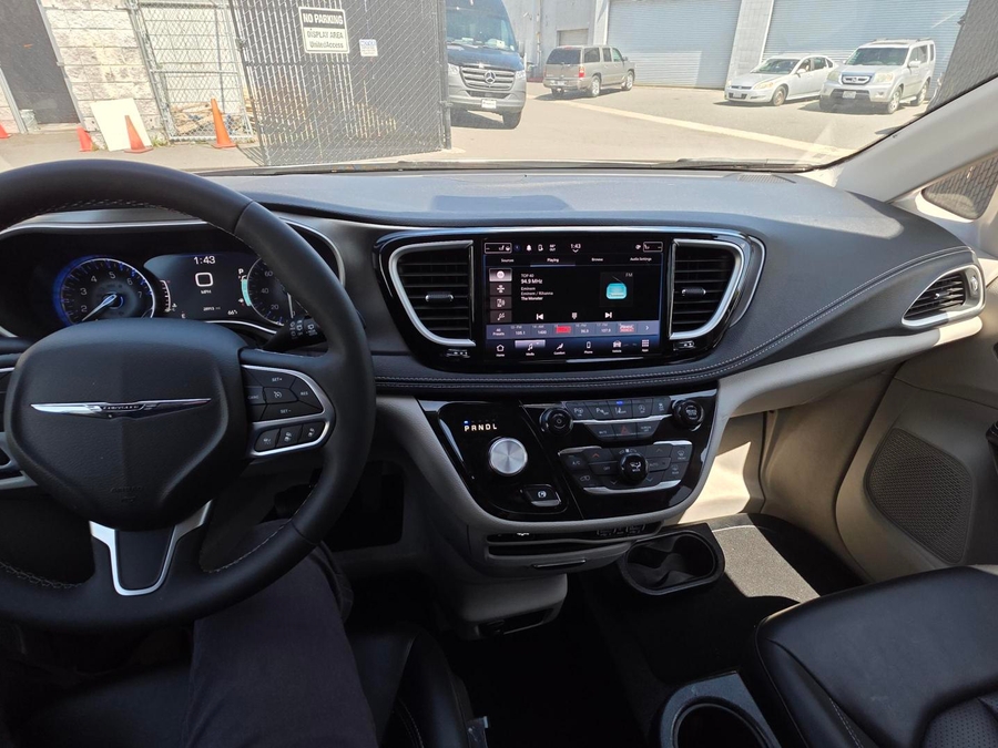 Used 2023 Chrysler Pacifica Touring L - BraunAbility Side Entry Entry Fold Out Automatic Ramp