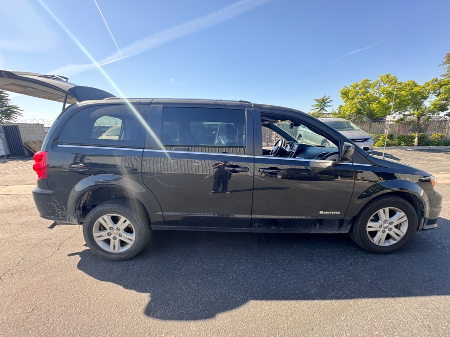 Black Dodge Grand Caravan image number 7