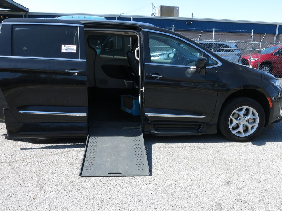 Used 2020 Chrysler Pacifica Touring L Plus - RLX Side Entry Entry In Floor Automatic Ramp