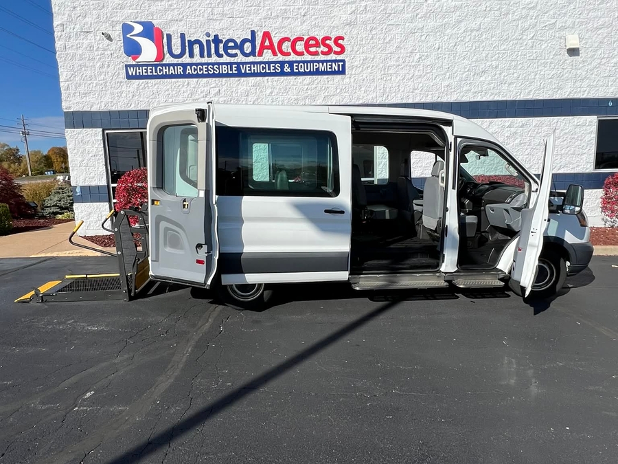 Used 2016 Ford Transit 350 XL - OTH Rear Entry Entry Lift Automatic Ramp