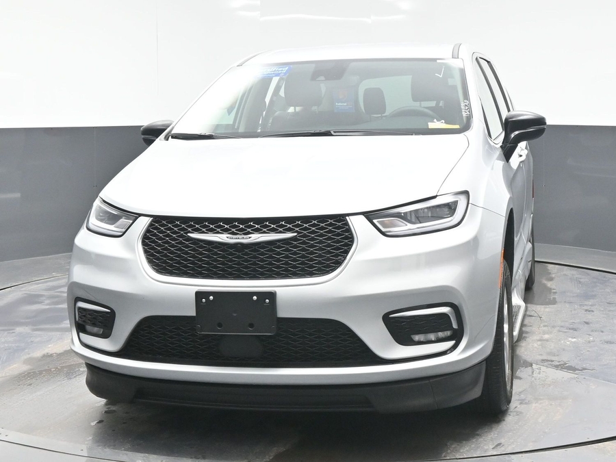 Used 2024 Chrysler Pacifica Touring L - BraunAbility Side Entry Entry In Floor Automatic Ramp