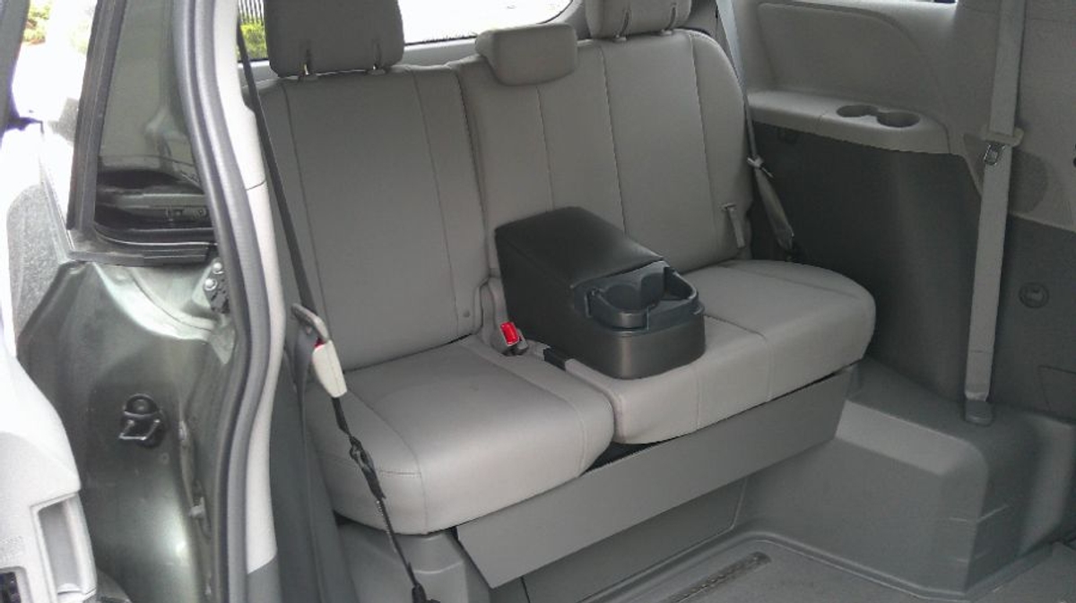 2018 TOYOTA SIENNA - Image 19