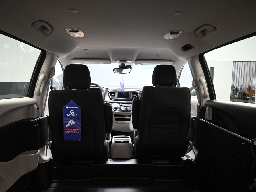 Used 2023 Chrysler Voyager LX - BraunAbility Side Entry Entry Fold Out Manual Ramp