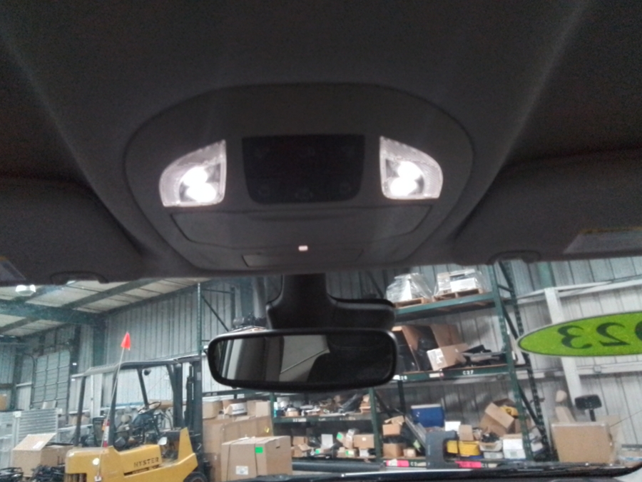 2023 CHRYSLER VOYAGER - Image 13