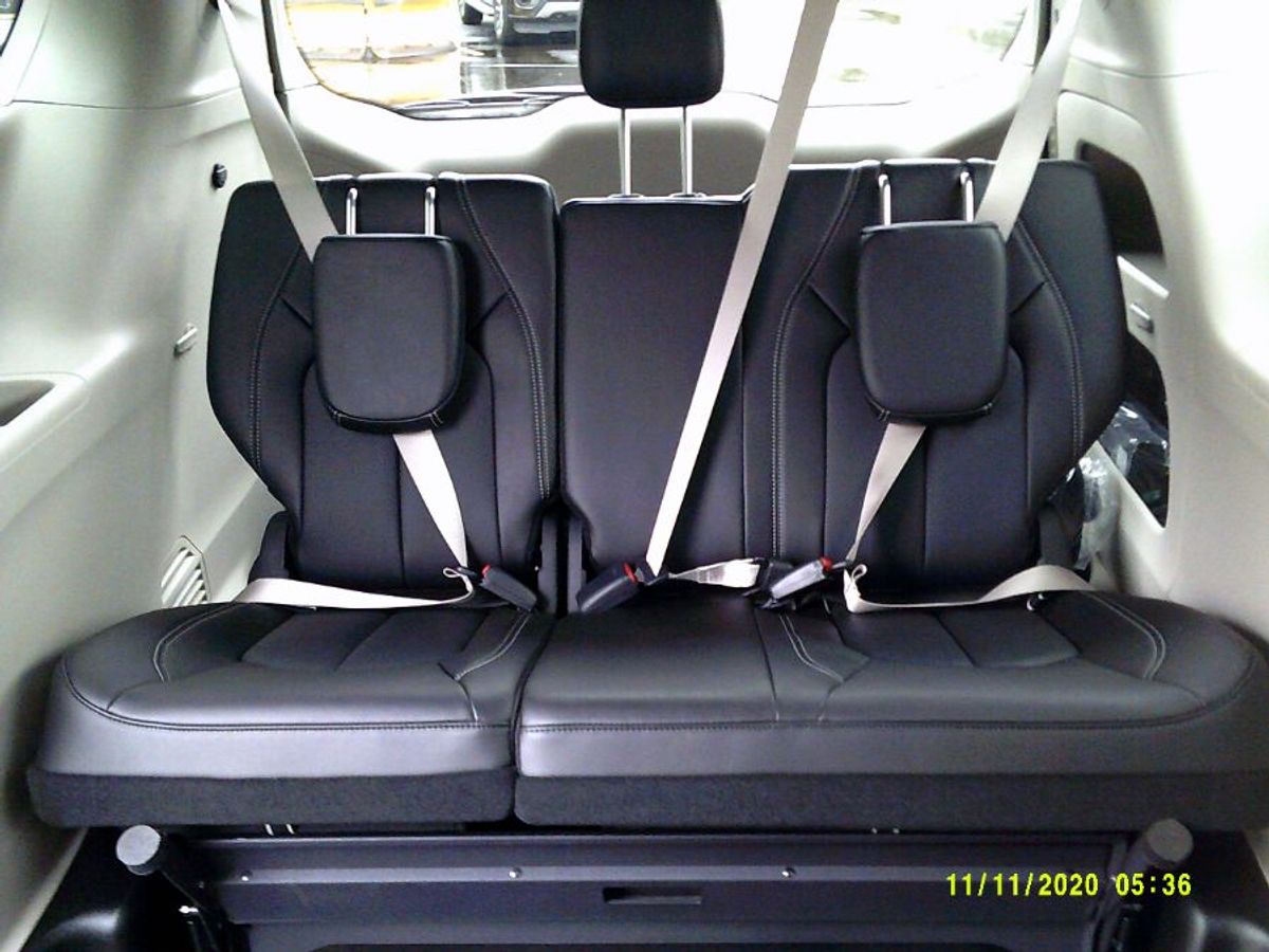 2023 CHRYSLER PACIFICA - Image 15