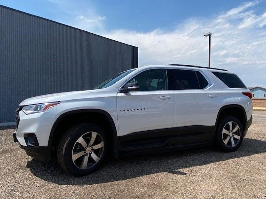 Used 2021 Chevrolet Traverse 3LT w/Blackout - BraunAbility Side Entry Entry In Floor Automatic Ramp